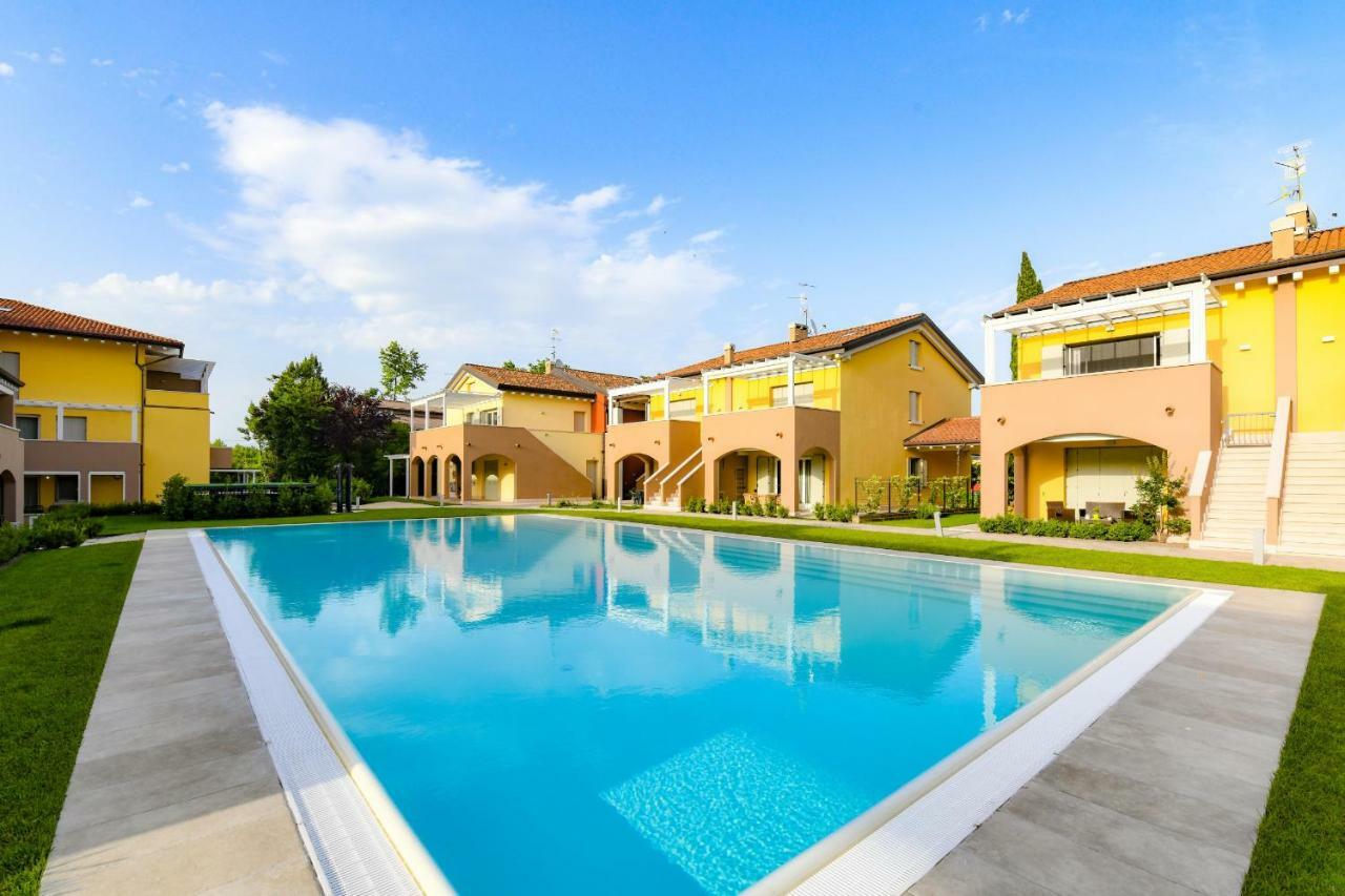My Peschiera Family Home Deluxe Peschiera del Garda Exterior photo